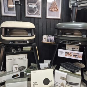 Gozney Dome en Dome XL pizza-ovens in de toonzaal van Huis Wittevrongel tijdens de BBQ-demodag